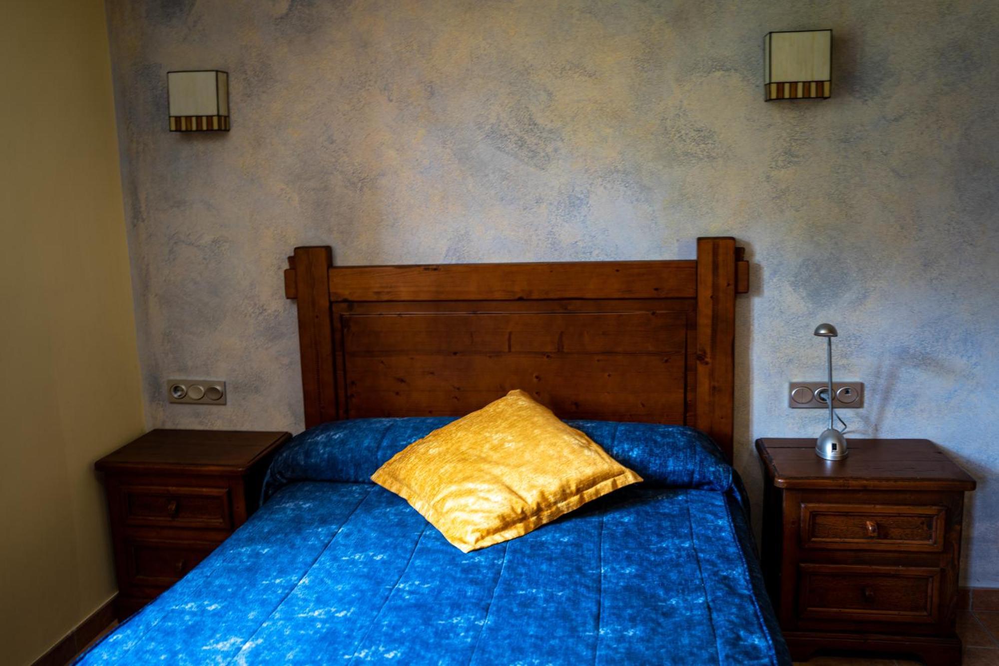 Hostal Cal Francisco Gósol Esterno foto