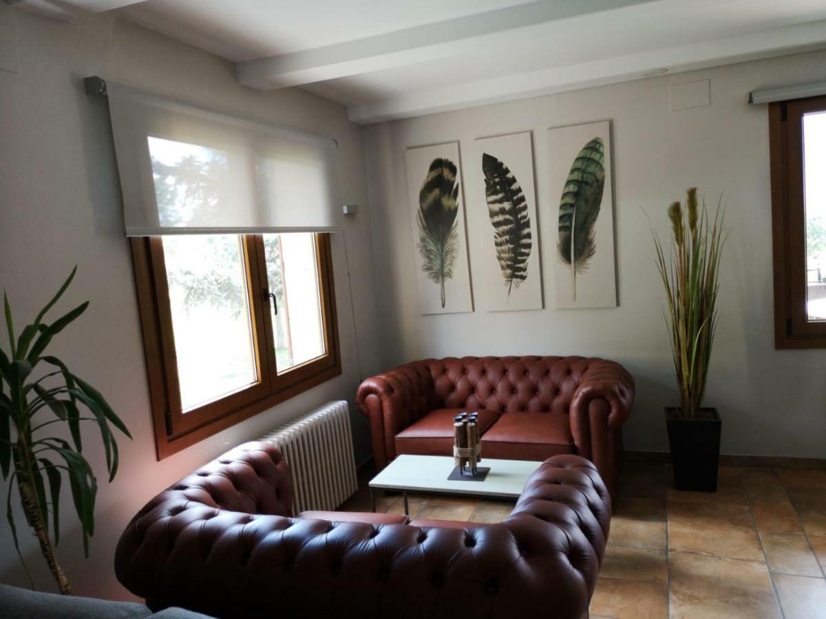 Hostal Cal Francisco Gósol Esterno foto